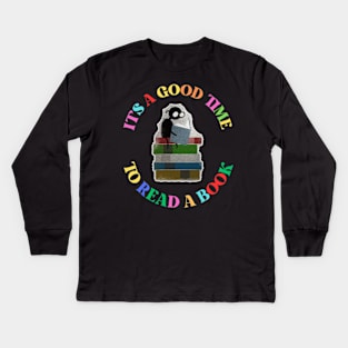 It’s a Good Time to Read A Book Shirt Womens Graphic Tees Book Lovers Tshirts Teacher Bookworm Reading Kids Long Sleeve T-Shirt